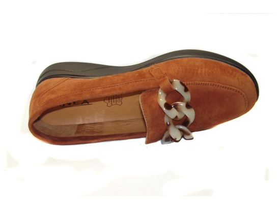 inea-nuria-camel-2